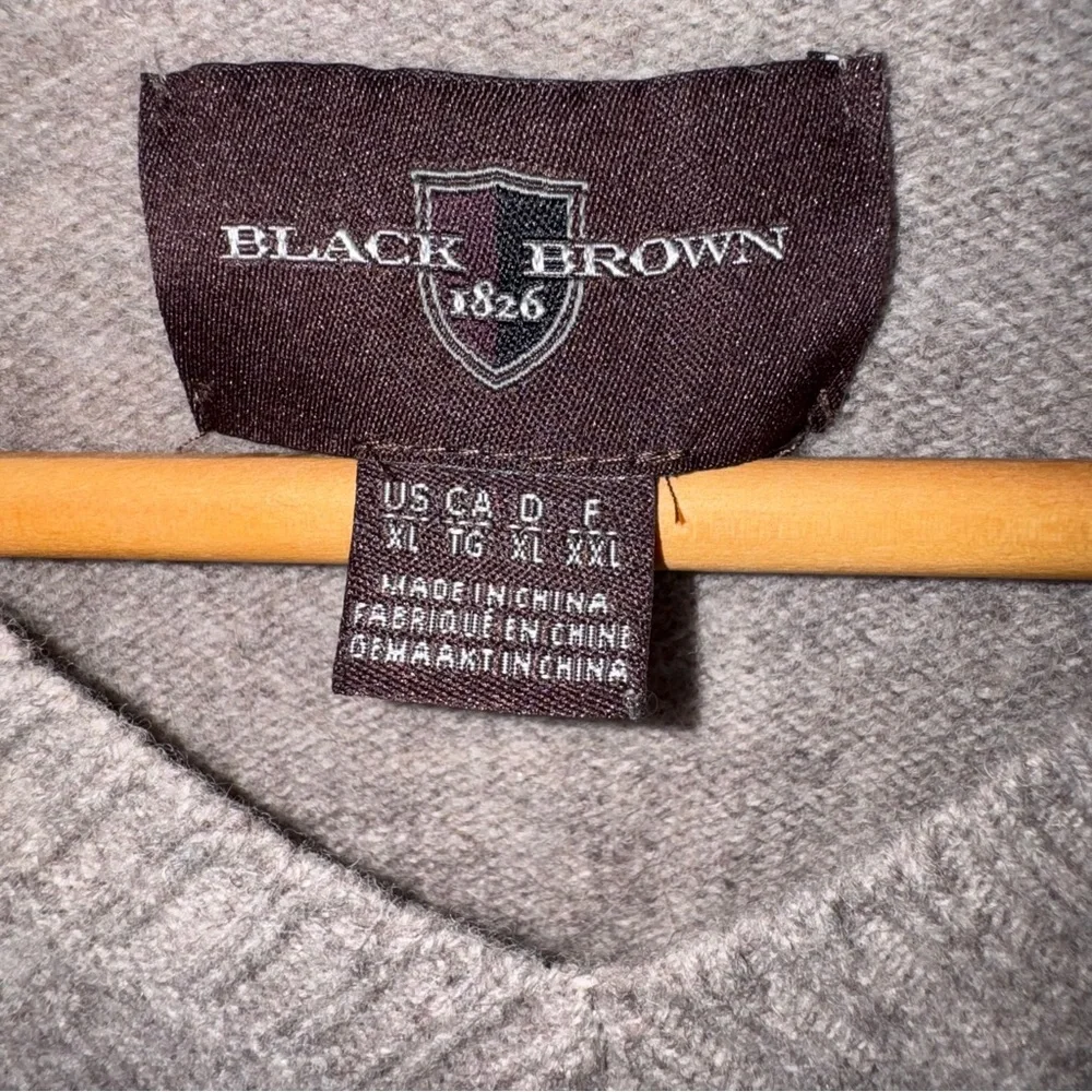 Black Brown 1826 Lambswool V‎ Neck Sweater Men XL Soft Gray Classic Knit